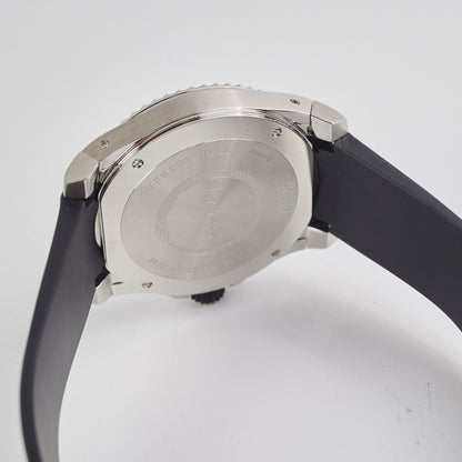 Gucci Dive Stainless Steel Men's Watch 40mm