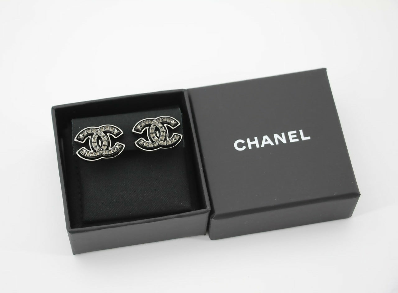 Chanel A24A Metal Black Silver Check CC Clip-on Earrings