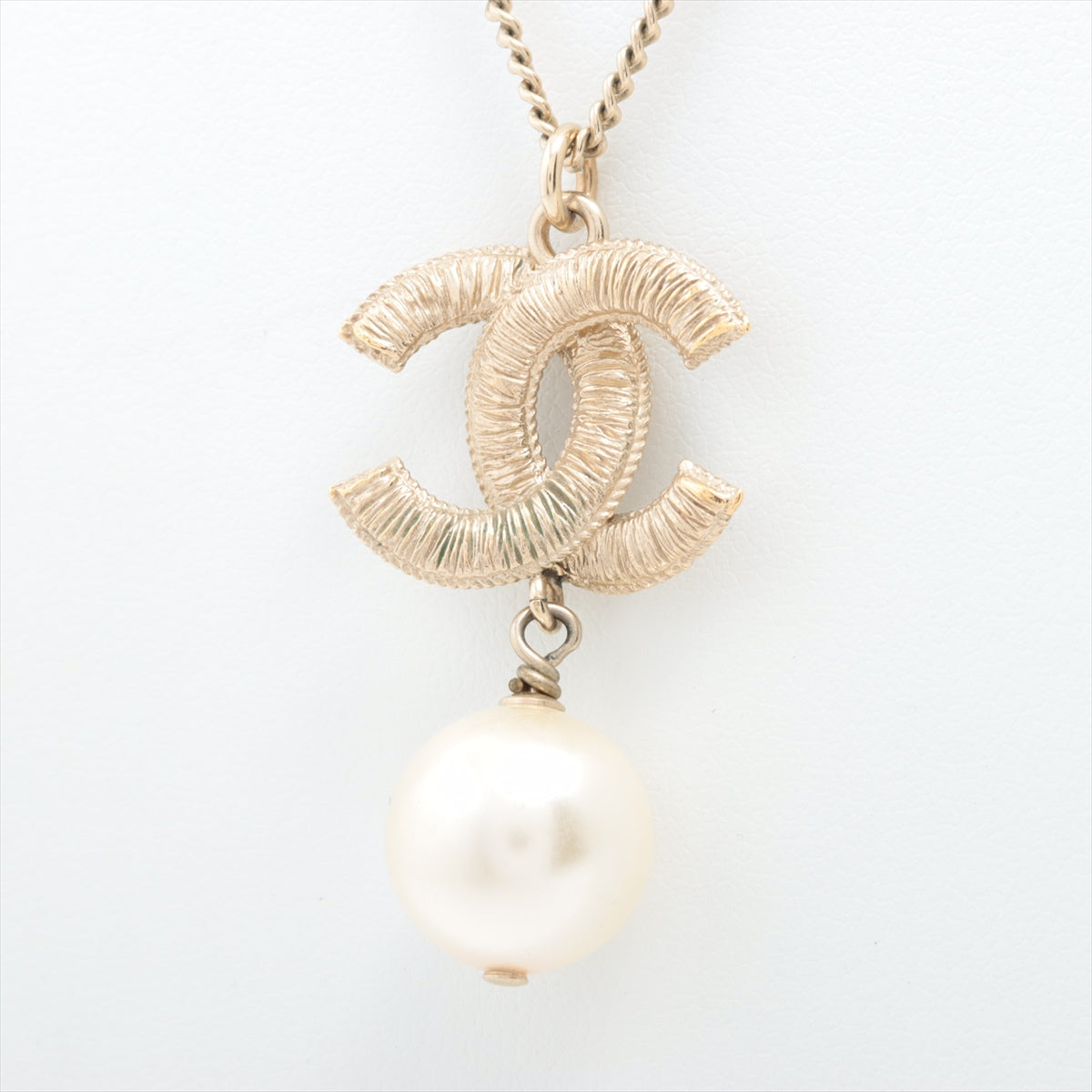 Chanel Coco Mark Long Pearl Drop Necklace Costume Jewellery