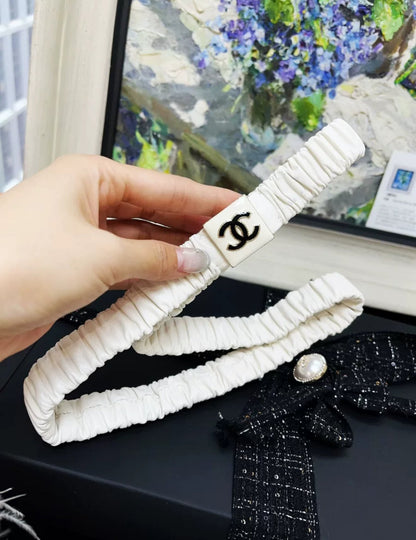 Chanel 22A CC White Belt