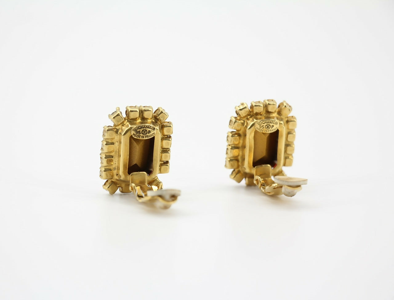 Chanel Vintage 95P Rhinestone Barbie Pink Clip-on Earrings