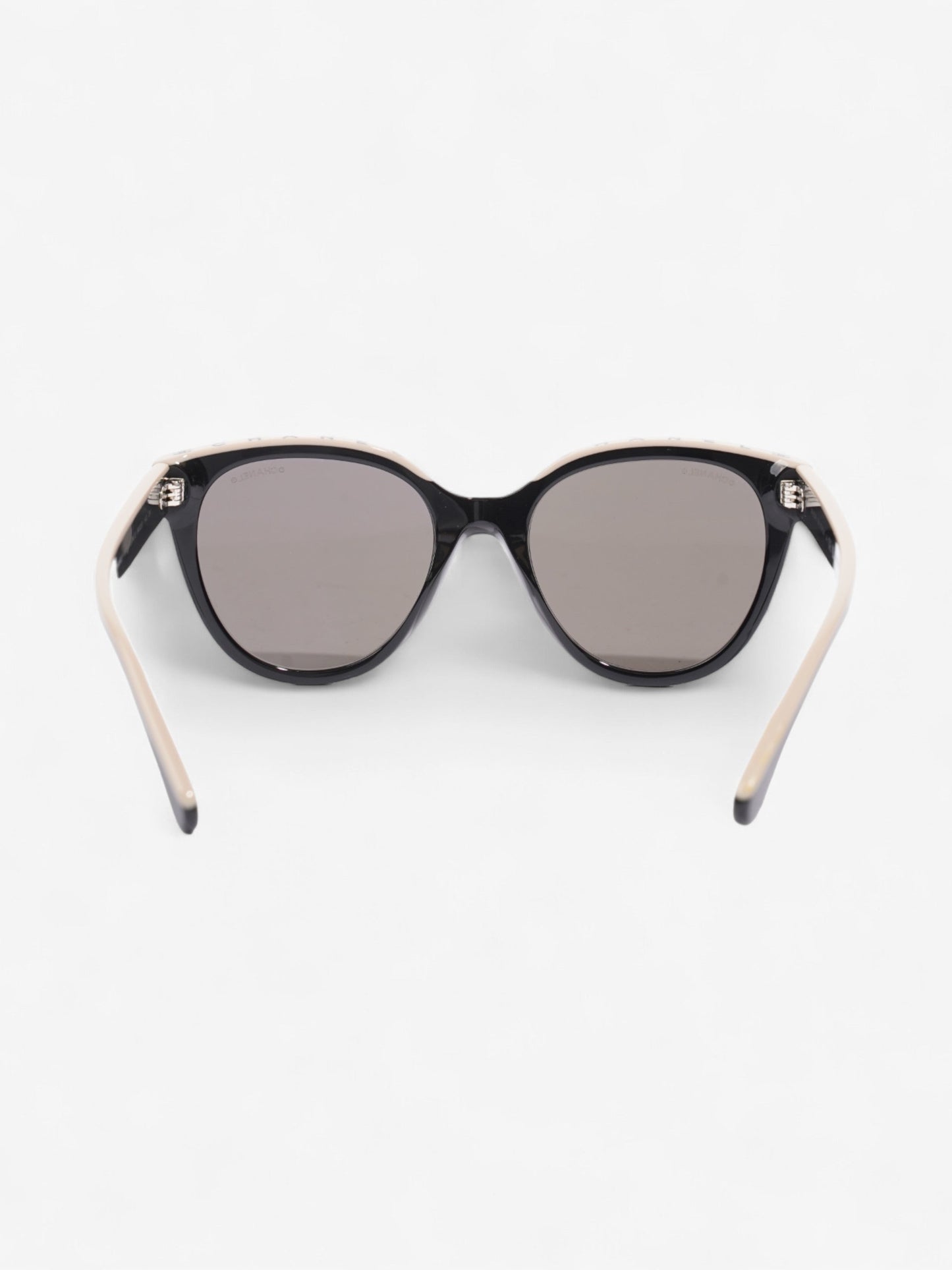 Chanel CC Butterfly Sunglasses Black / Beige Acetate 140mm