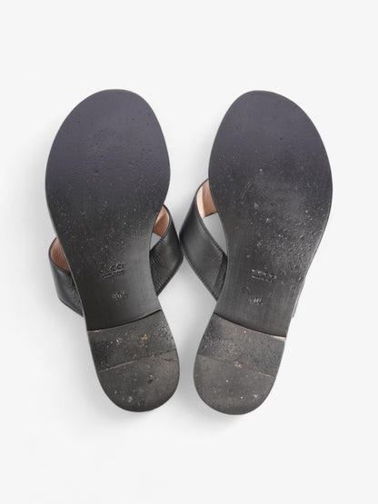 Gucci Interlocking GG Thong Sandals Black / Gold Leather EU 40.5 UK 7.5