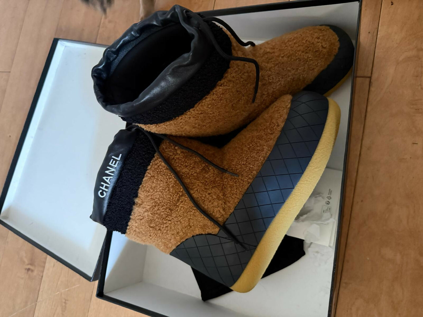 Chanel Après-Ski Shearling Snow Boots- For Him, Size 42