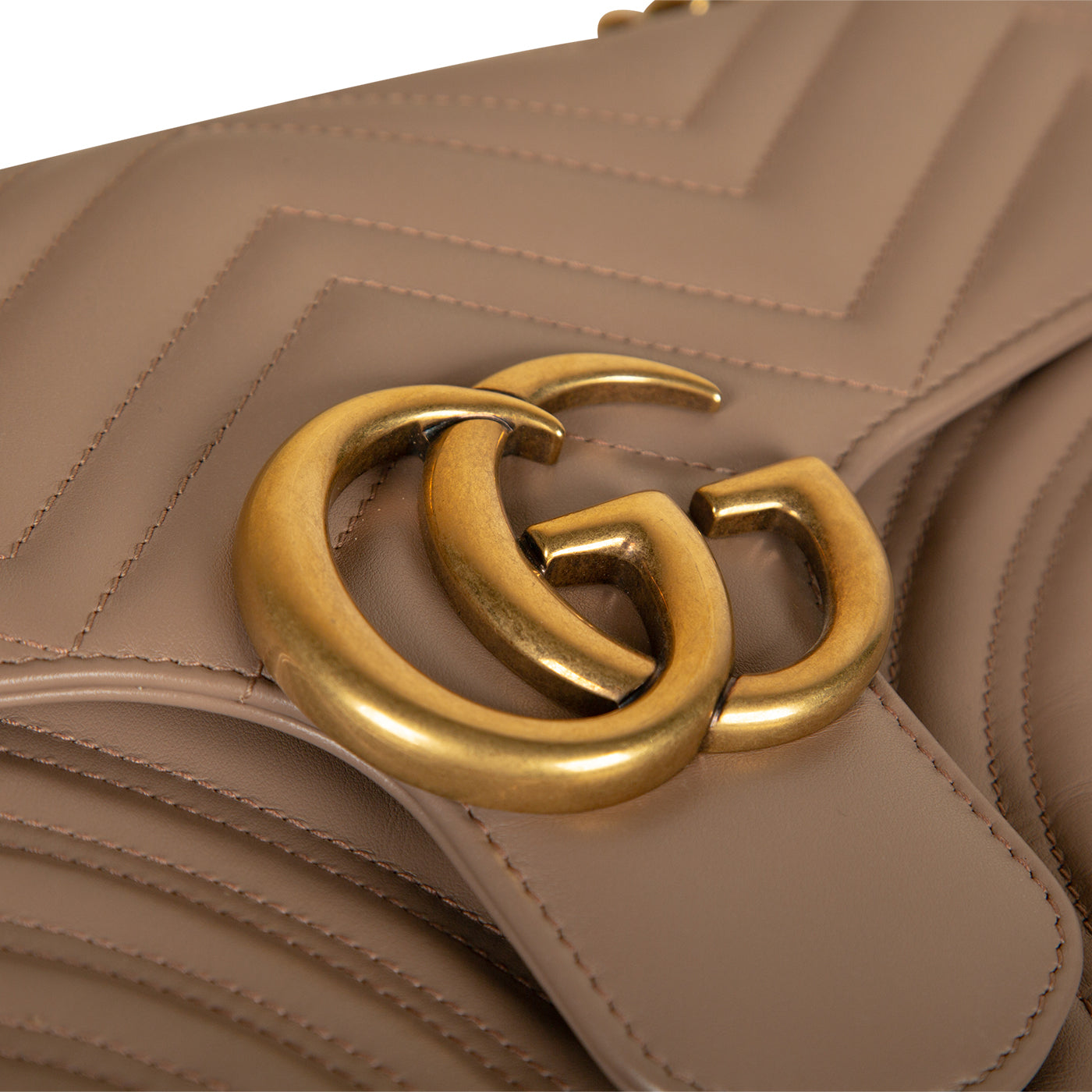 Gucci Medium Marmont