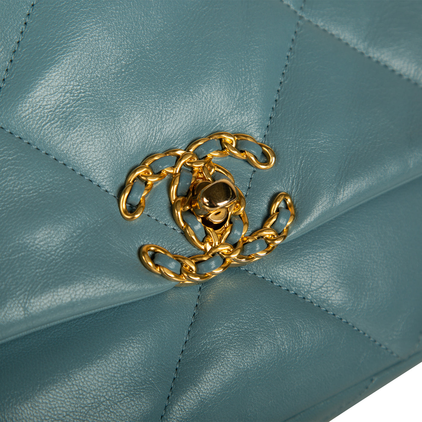 Chanel Chanel 19 Flap Bag - Small