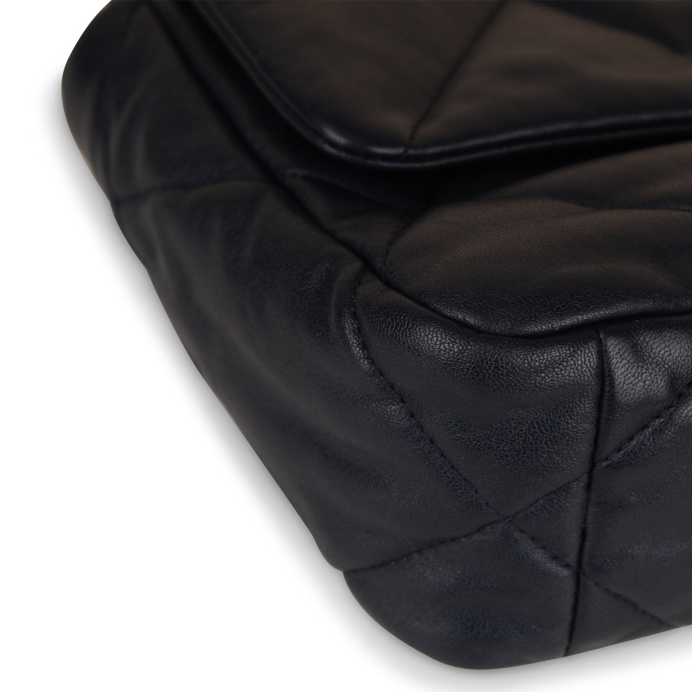 Chanel Chanel 19 Flap Bag - Small