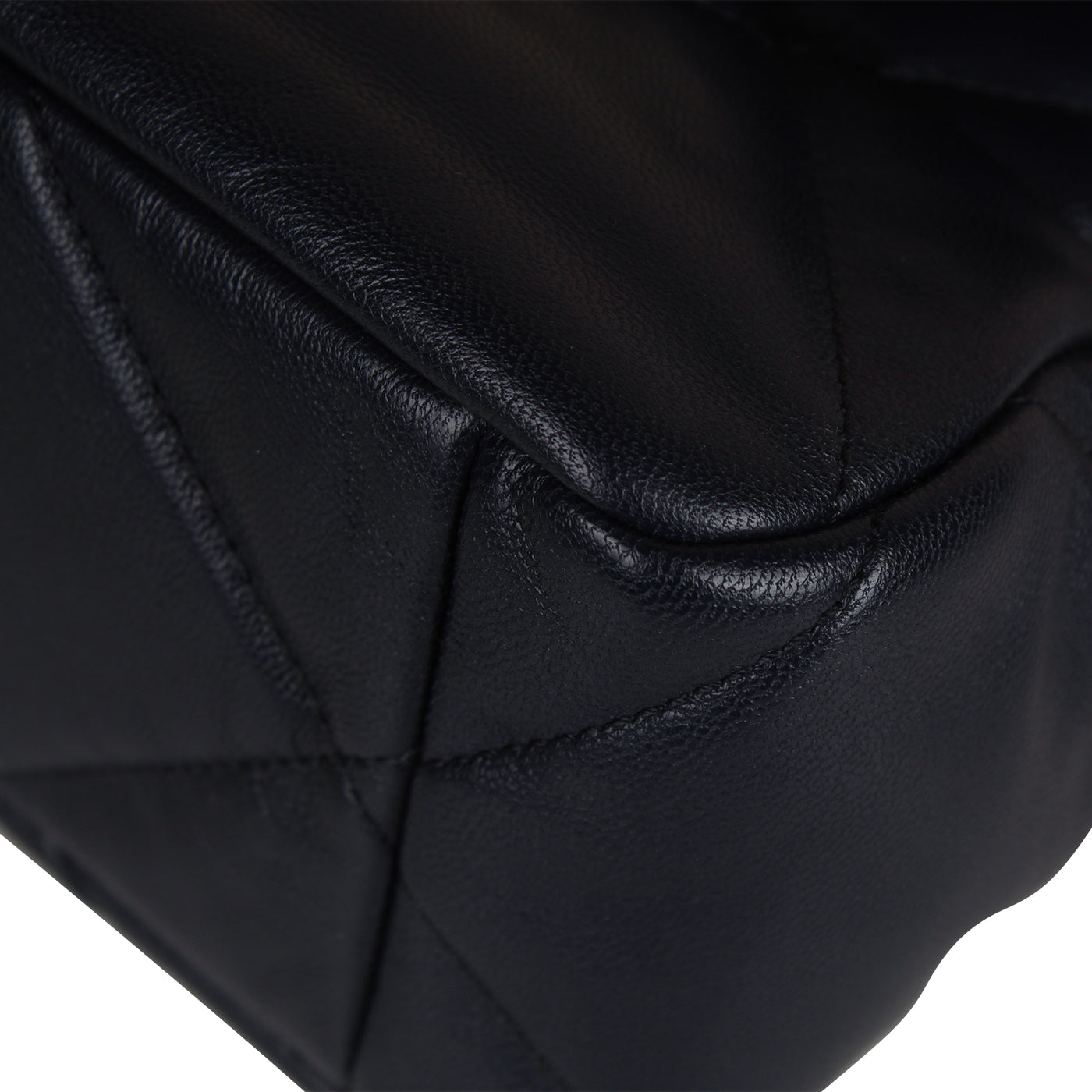 Chanel Chanel 19 Flap Bag - Large