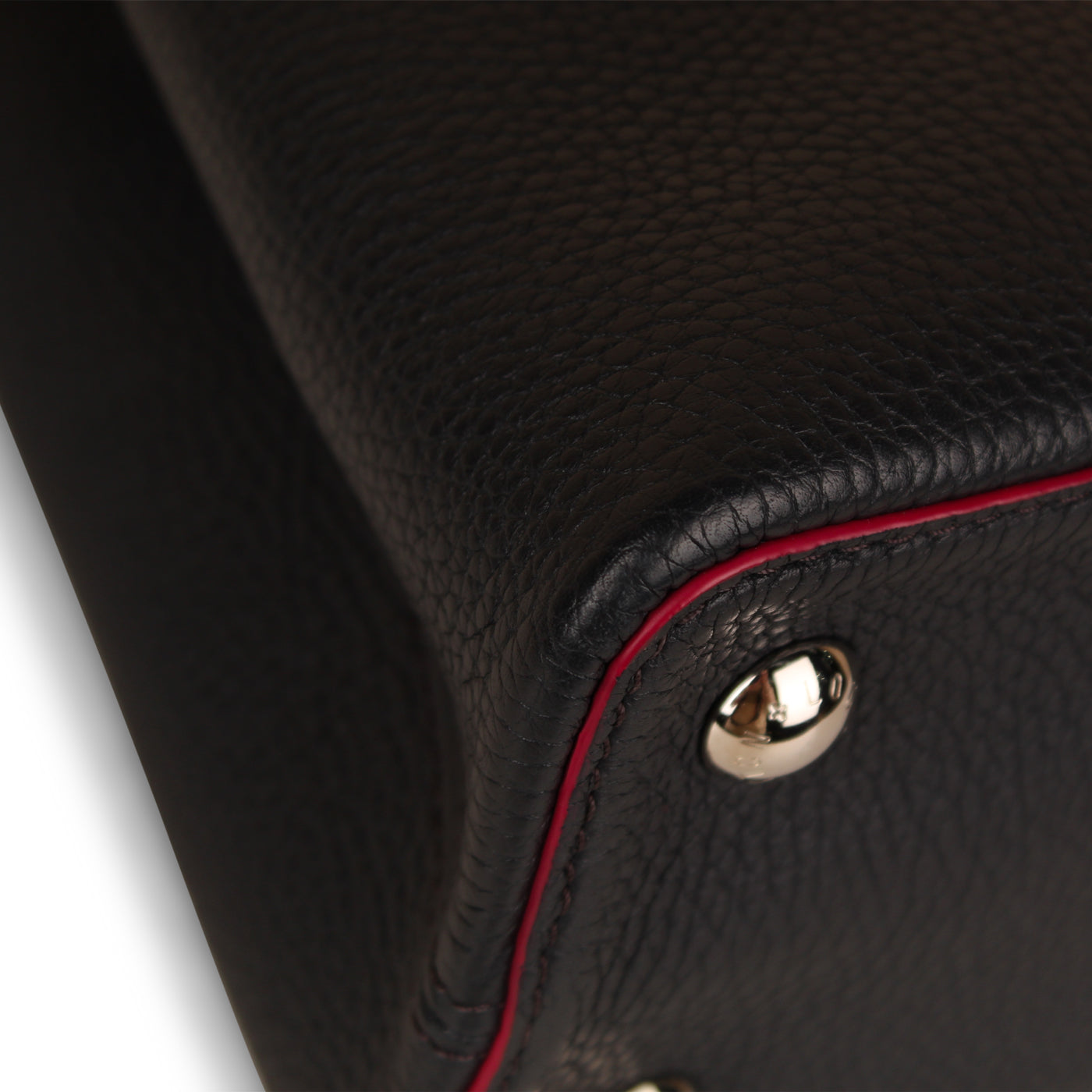 Louis Vuitton Capucines PM