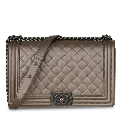 Chanel Boy Bag - New Medium