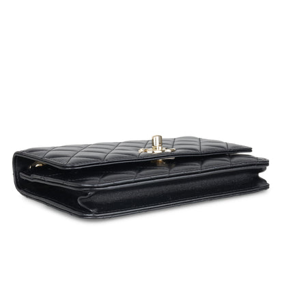 Chanel Trendy Wallet on Chain