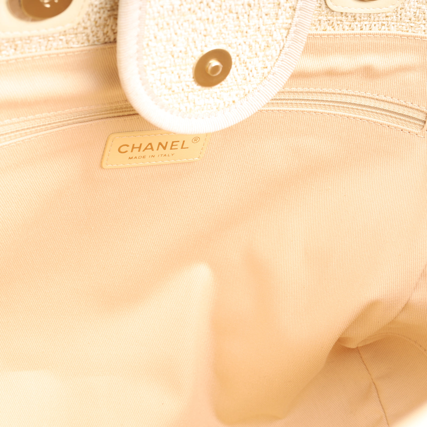 Chanel Deauville - Medium