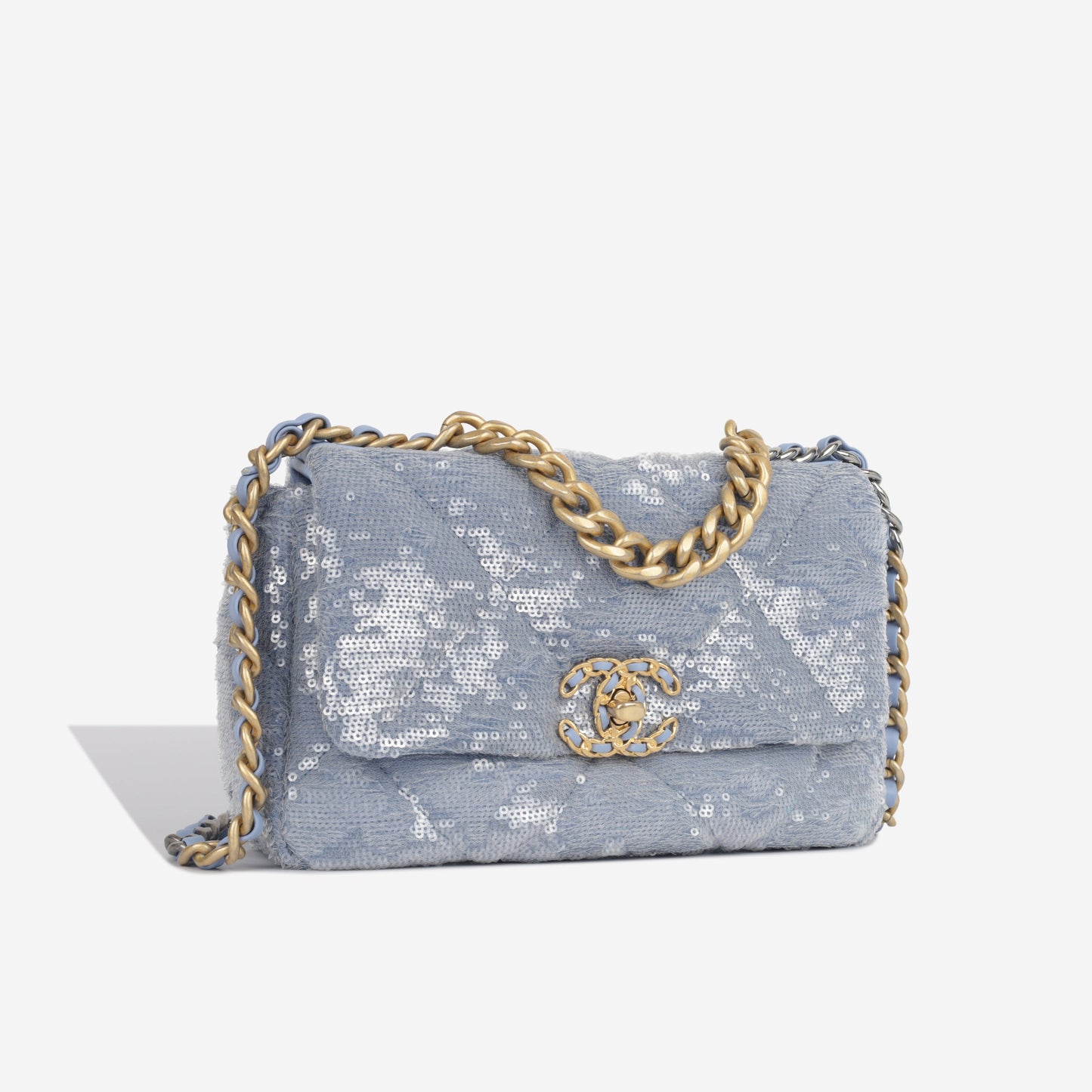 Chanel Chanel 19 - Small