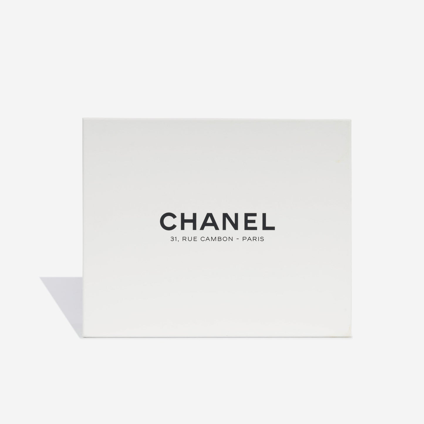 Chanel Chanel 19 - Small