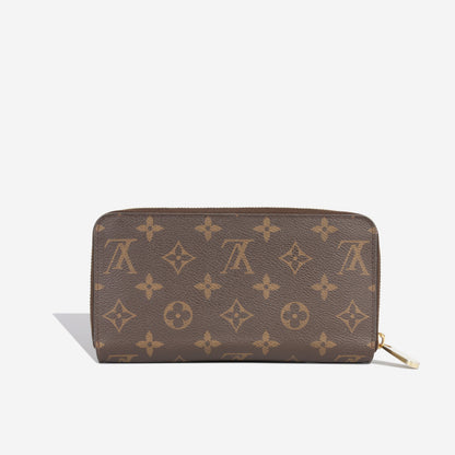 Louis Vuitton Zippy Wallet - Monogram Canvas