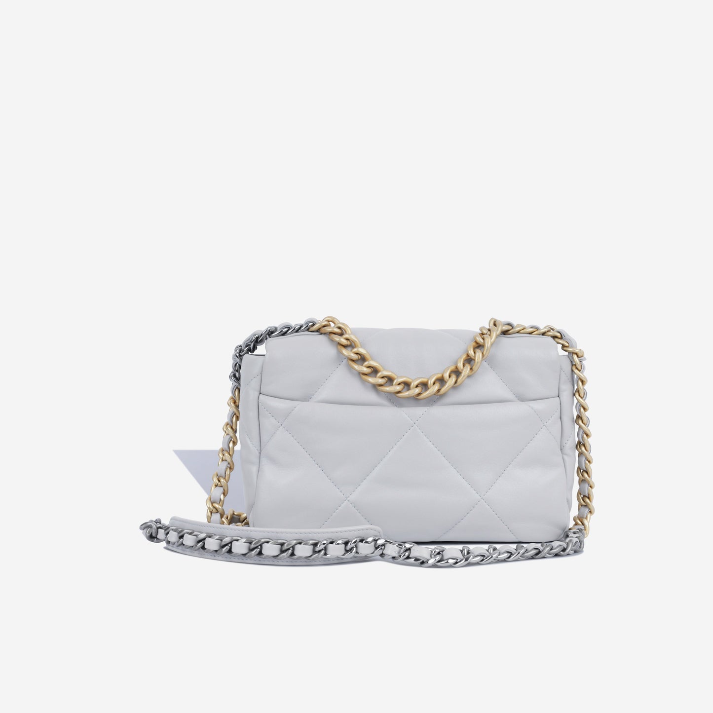 Chanel Chanel 19 - Small