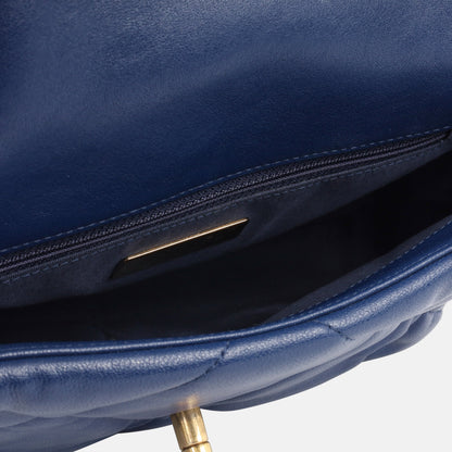 Chanel Chanel 19 - Small