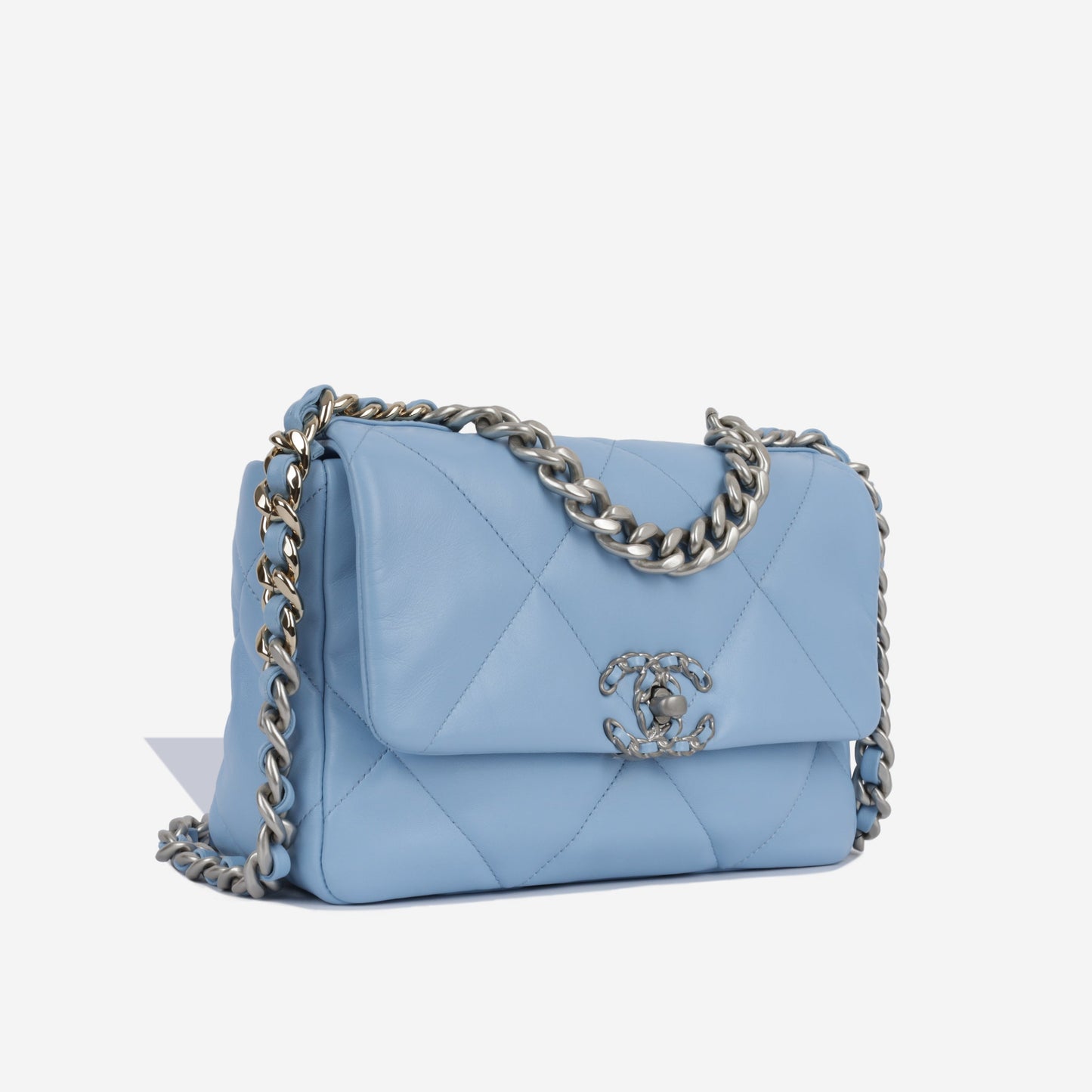 Chanel Chanel 19 - Small