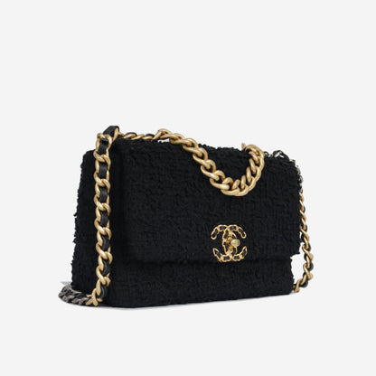 Chanel Chanel 19 - Small