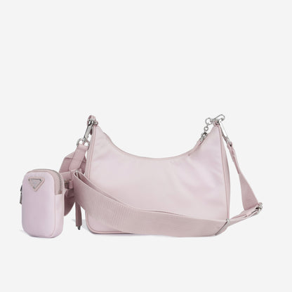 Prada Re-Edition 2005 - Nylon