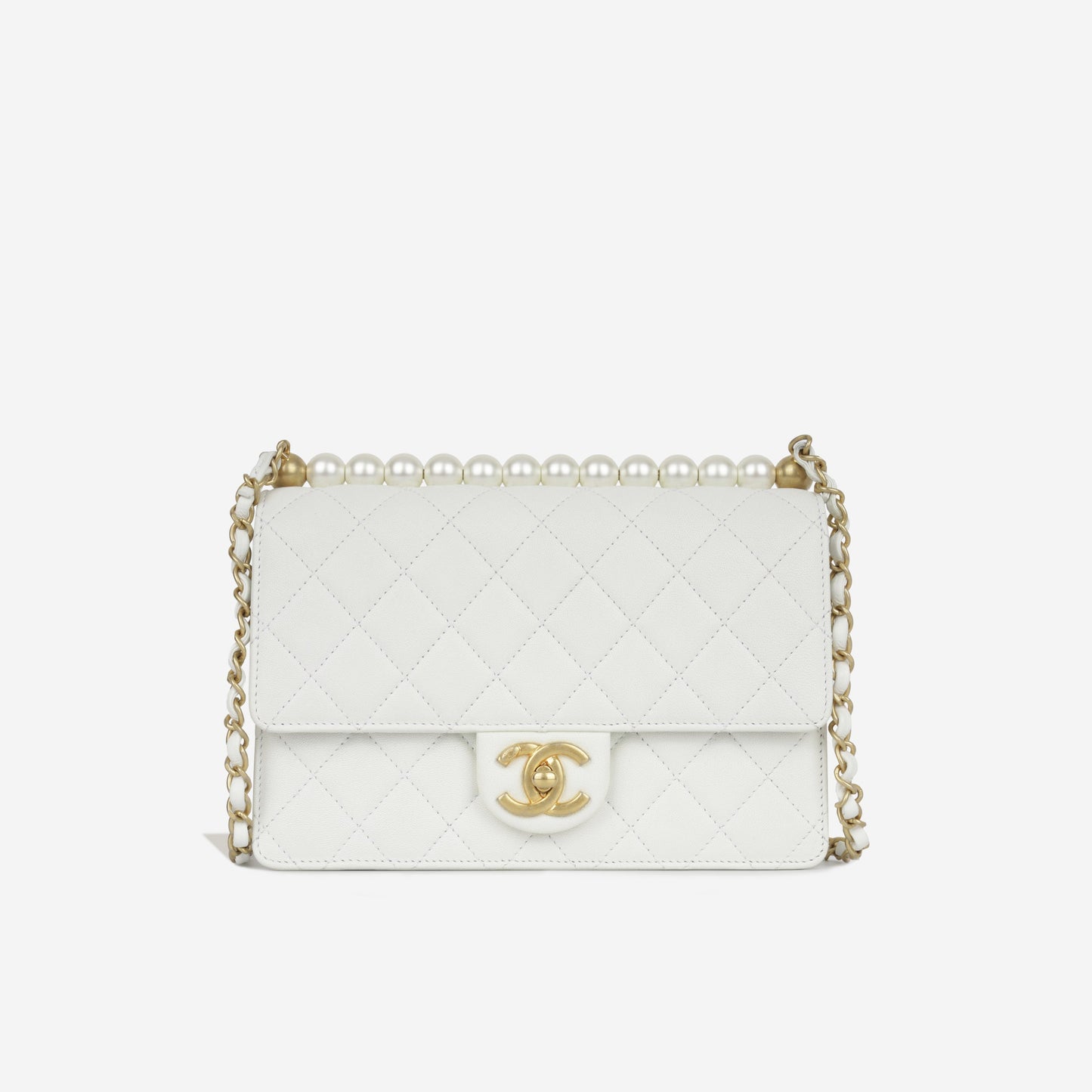 Chanel Medium Chic Pearl Flap