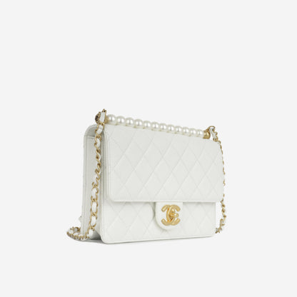 Chanel Medium Chic Pearl Flap