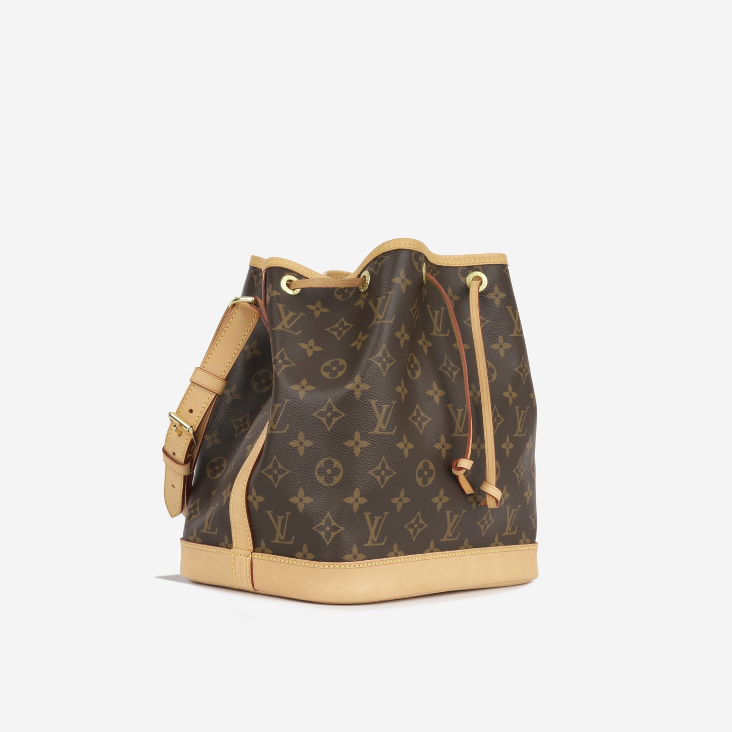 Louis Vuitton Petit Noé Bucket Bag