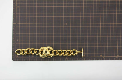Chanel Vintage 94P Gold-plated CC Wave Rotating Lock Bracelet