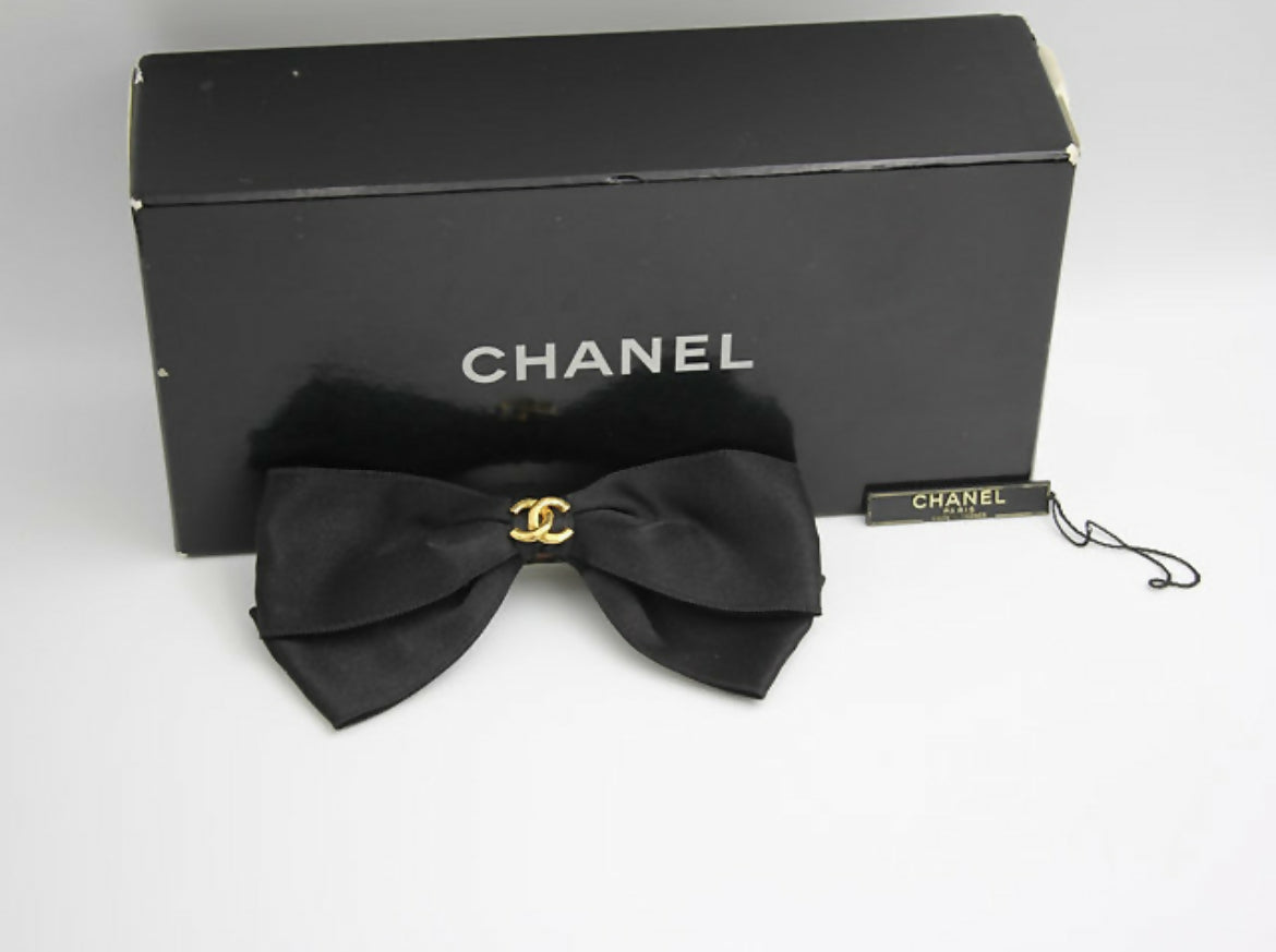 Chanel Vintage 1981-85 Silk 3D Bow Hairpin