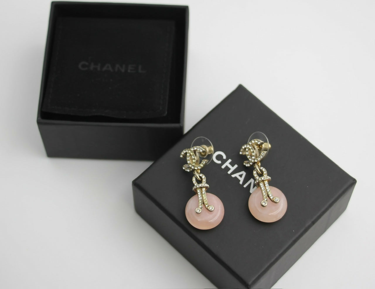 Chanel 09A Gripoix Pink Round Dangle Stud Earrings