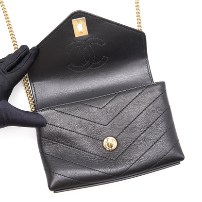 Chanel Calfskin Chevron Leather Chain Waist Bag Black