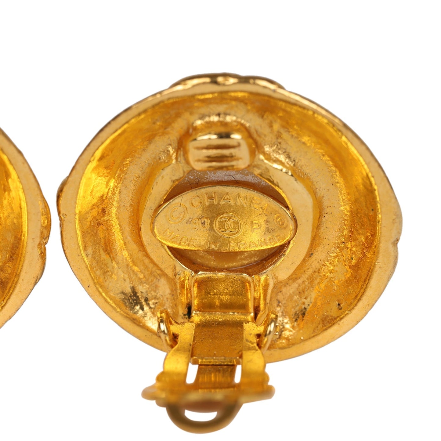Chanel Vintage 24K Gold Plated Pearl Round CC Button Clip On Earrings