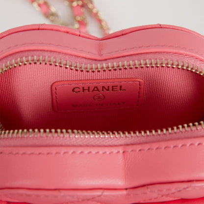 Chanel CC In Love Heart Belt Bag Pink Lambskin Light Gold Hardware
