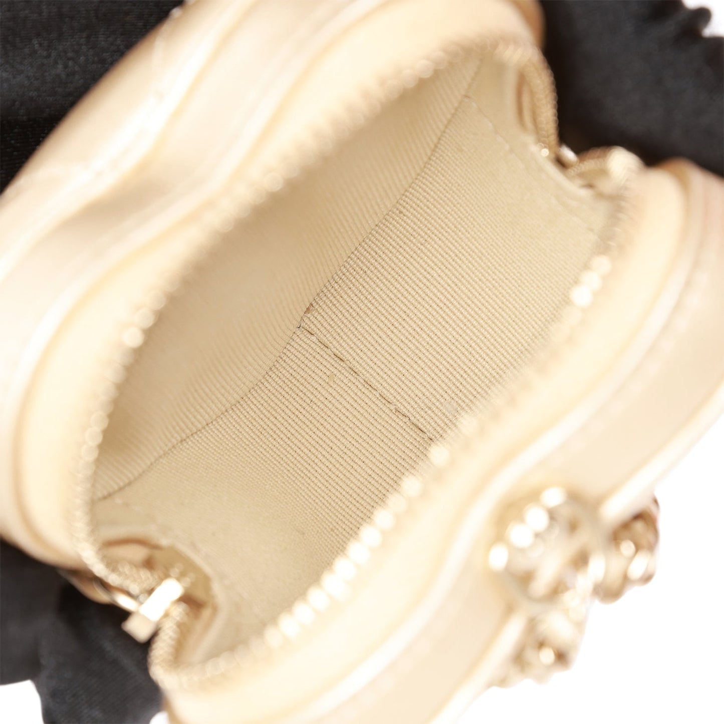 Chanel CC In Love Heart Necklace Bag Gold Lambskin Light Gold Hardware