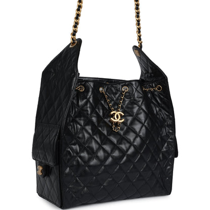 Chanel Medium 25 Hobo Bag Black Shiny Lambskin Antique Gold Hardware
