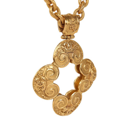 Chanel Vintage 24K Gold Plated Grapevine Mirror Pendant Necklace