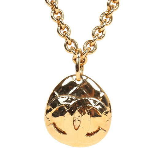 Chanel Vintage 24K Gold Plated CC Quilted Oval Pendant Necklace