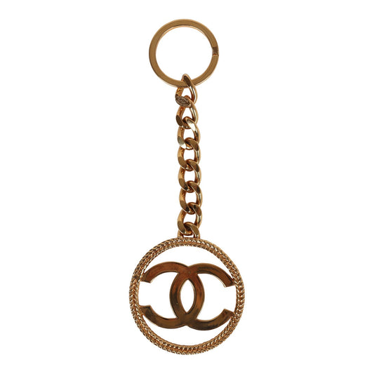 Chanel Vintage 24K Gold Plated CC in Circle Keychain
