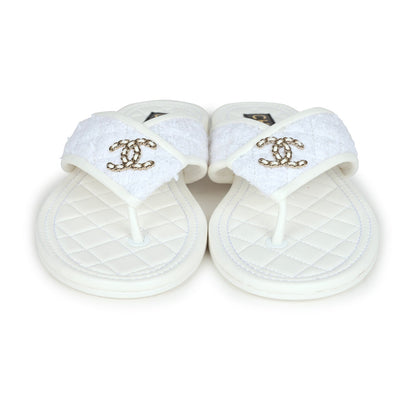 Chanel CC Logo Thong Sandals White Lambskin & Tweed 38 EU Gold Hardware
