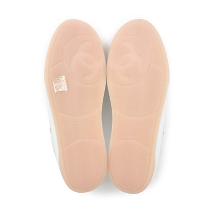 Chanel CC Low Top Sneakers White and Pink Calfskin 41 EU