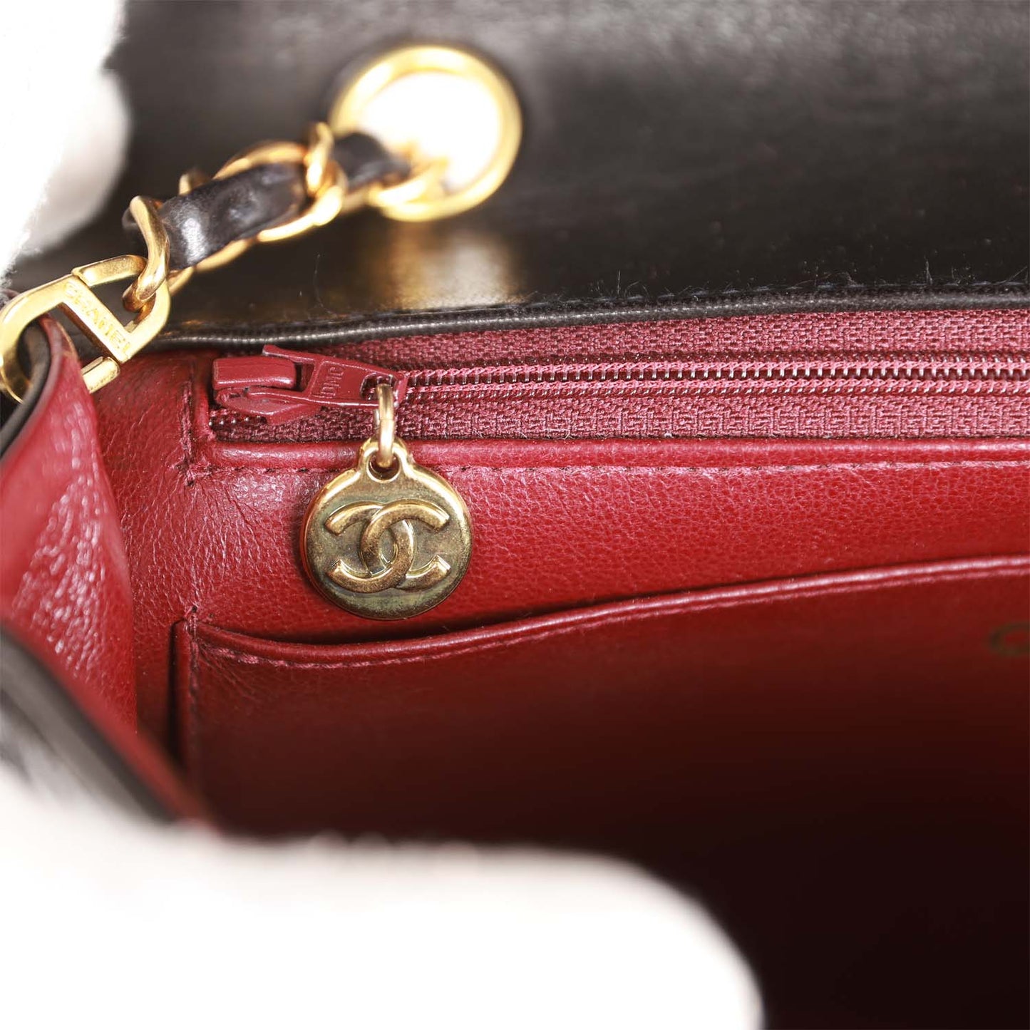 Chanel Vintage Medium Diana Flap Bag Black Quilted Lambskin Gold Hardware