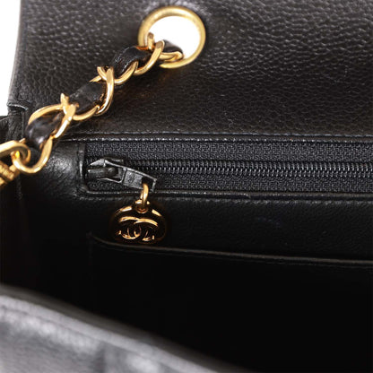 Chanel Vintage Medium Diana Flap Bag Black Caviar Gold Hardware