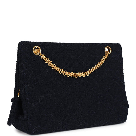 Chanel Vintage Shoulder Bag Navy Tweed Gold Hardware