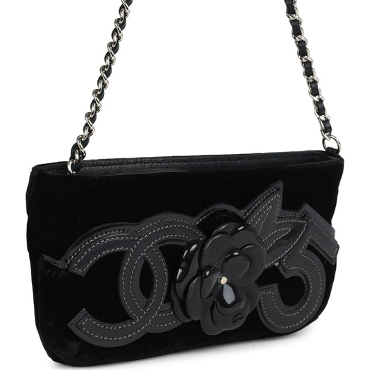 Chanel Vintage Camelia Pochette Black Velvet Silver Hardware