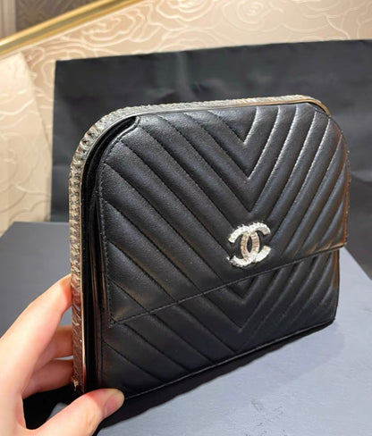 CHANEL 15C PARIS DUBAI CLUTCH ON CHAIN BAGUETTE CRYSTAL BLACK
