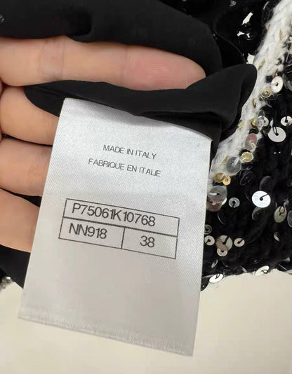 Chanel 23s black sequined bow top size 38