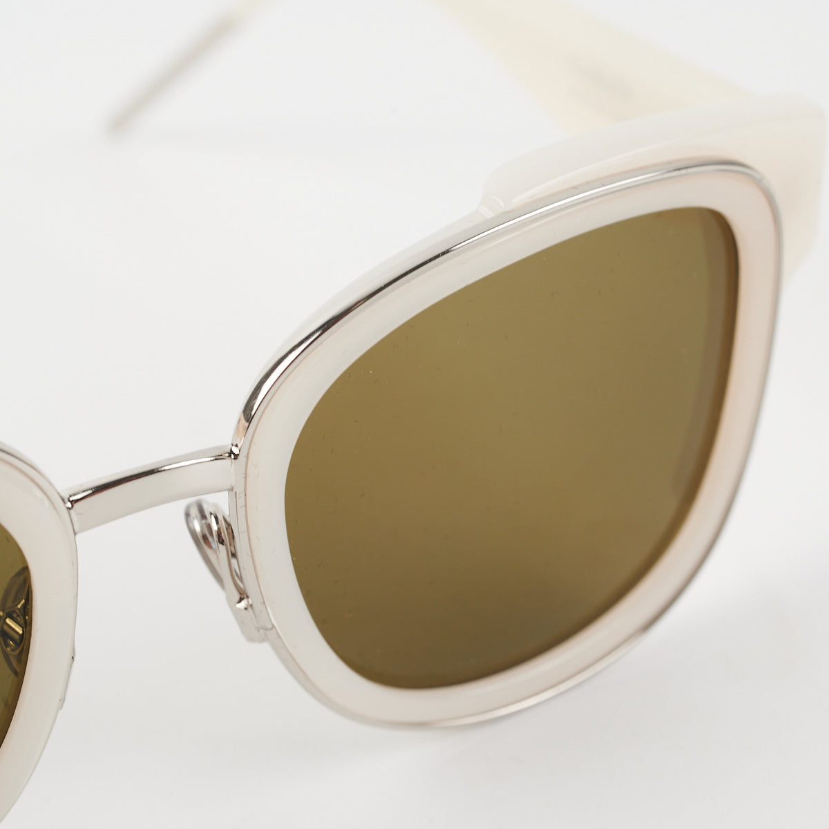 Dior VeryDior Sunglasses White