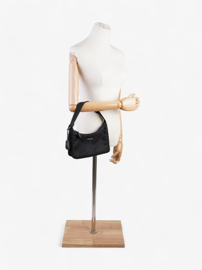 Prada Hobo Re-Edition 2000 Black Nylon