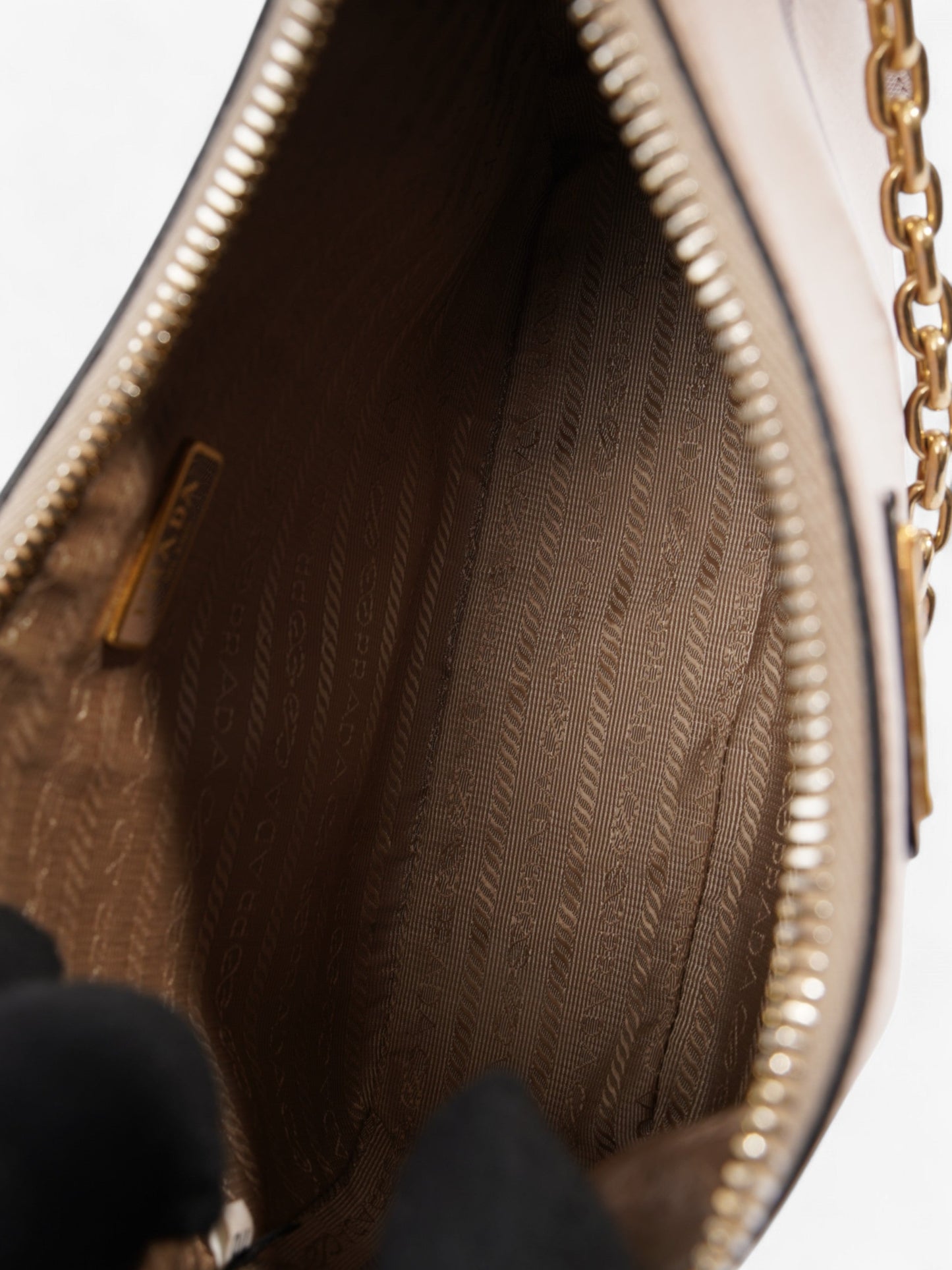 Prada Re-Edition 2005 Nude Saffiano Leather