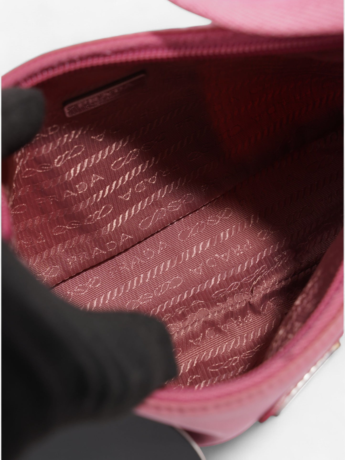 Prada Re-Edition 2000 Pink Re Nylon